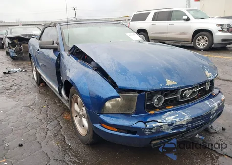 2007 Ford Mustang V6 Deluxe/V6 Premium z USA, uszkodzony, nr VIN 1ZVFT84N675242842